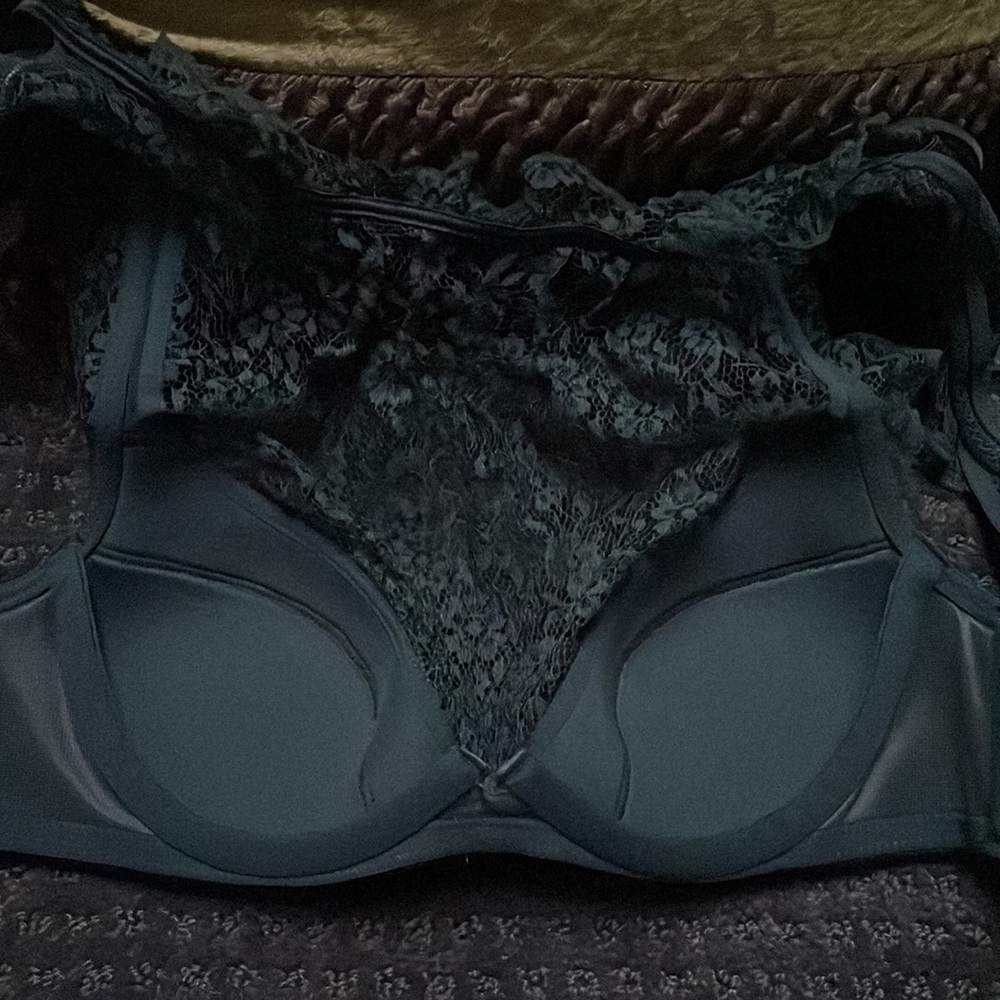 Victoria’s Secret shiny silky forest green lace bra bralette vintage crop top - Picture 3 of 5